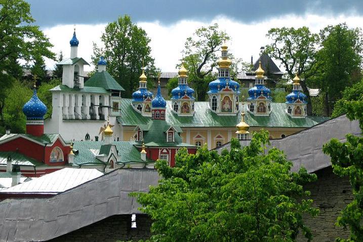 Паломничество в Свято-Успенский Псково-Печерский монастырь и Старый Изборск