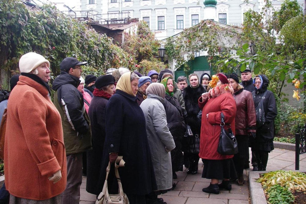 Паломничество по программе Троице-Сергиева лавра, монастыри и храмы Москвы 16-17 октября 2010 года