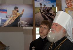 Открытие фотовыставки псковского фотохудожника Андрея Кокшарова 5 мая 2013 года