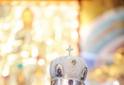 Первосвятительский визит в Псковскую епархию. Божественная литургия в Свято-Троицком соборе Псковского кремля