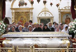 Первосвятительский визит в Псковскую епархию. Божественная литургия в Свято-Троицком соборе Псковского кремля