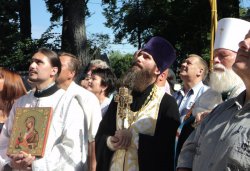 Освящение куполов и колоколов храма в Крестах 4 июля 2012 года