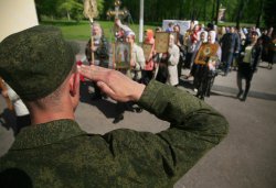 Крестный ход вокруг Пскова 15 мая 2012 года. Фоторепортаж Андрея Кокшарова