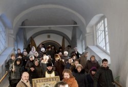 Крестный ход вокруг Пскова 26 января 2012 года. Фоторепортаж Андрея Кокшарова