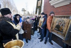 Крестный ход вокруг Пскова 26 января 2012 года. Фоторепортаж Андрея Кокшарова