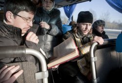 Крестный ход вокруг Пскова 26 января 2012 года. Фоторепортаж Андрея Кокшарова
