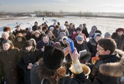 Крестный ход вокруг Пскова 26 января 2012 года. Фоторепортаж Андрея Кокшарова