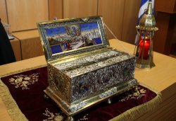 Принесение ковчега с Поясом Пресвятой Богородицы в Россию 21 октября 2011 года